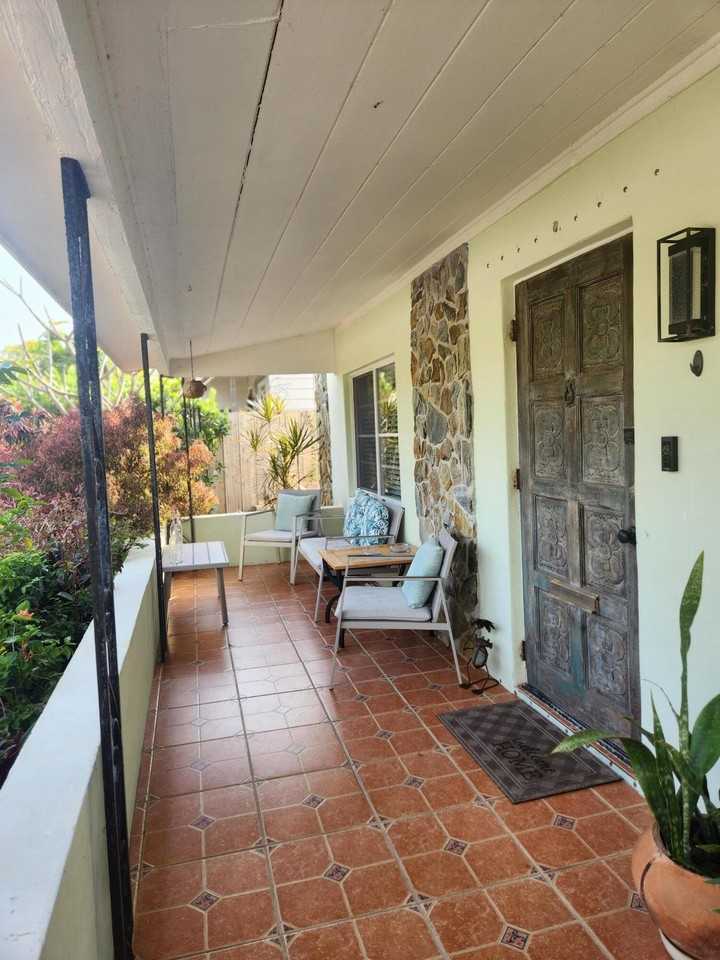 1219 N M St - Photo 2 of 19