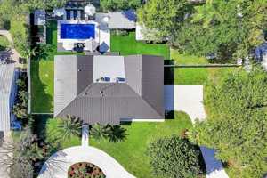 featured image of 3210 Palm Dr