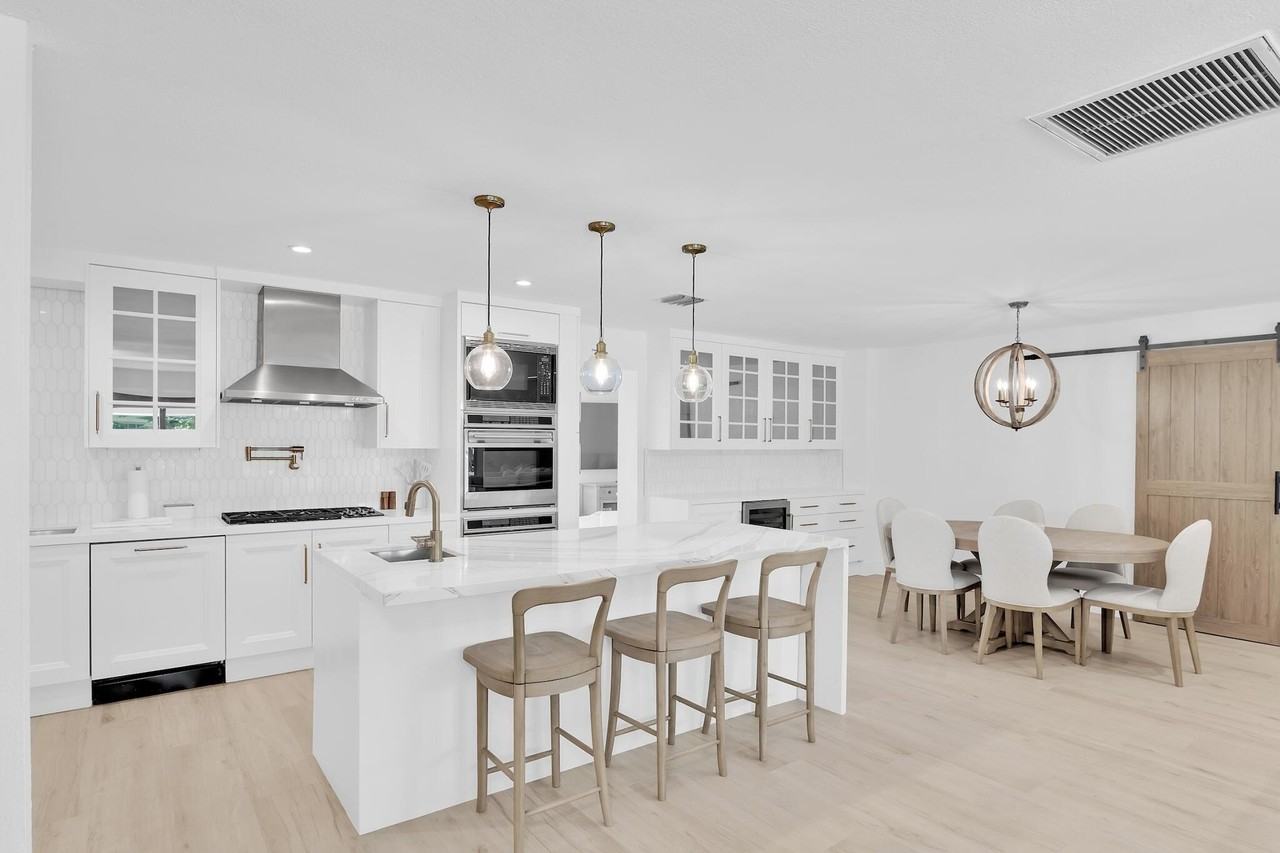 3210 Palm Dr - Photo 6 of 30