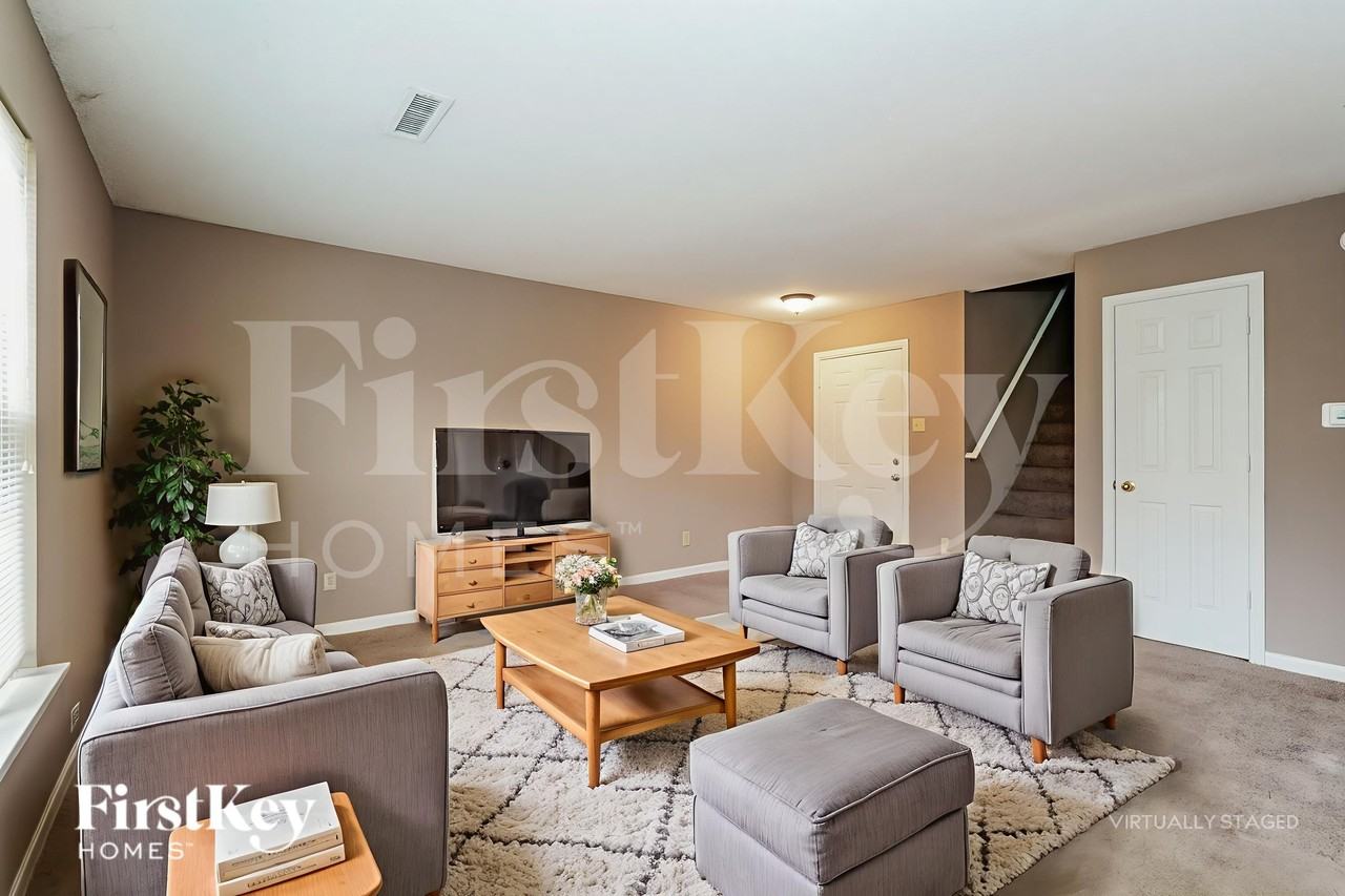 2925 Redland Ln - Photo 3 of 18