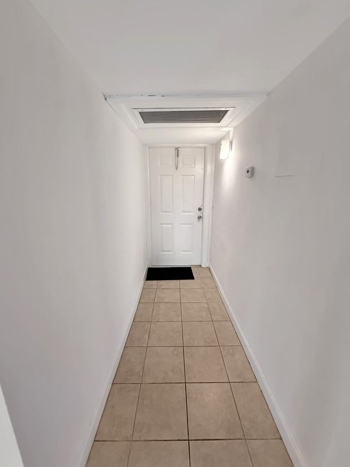 1500 Crescent Cir #A26 - Photo 2 of 17