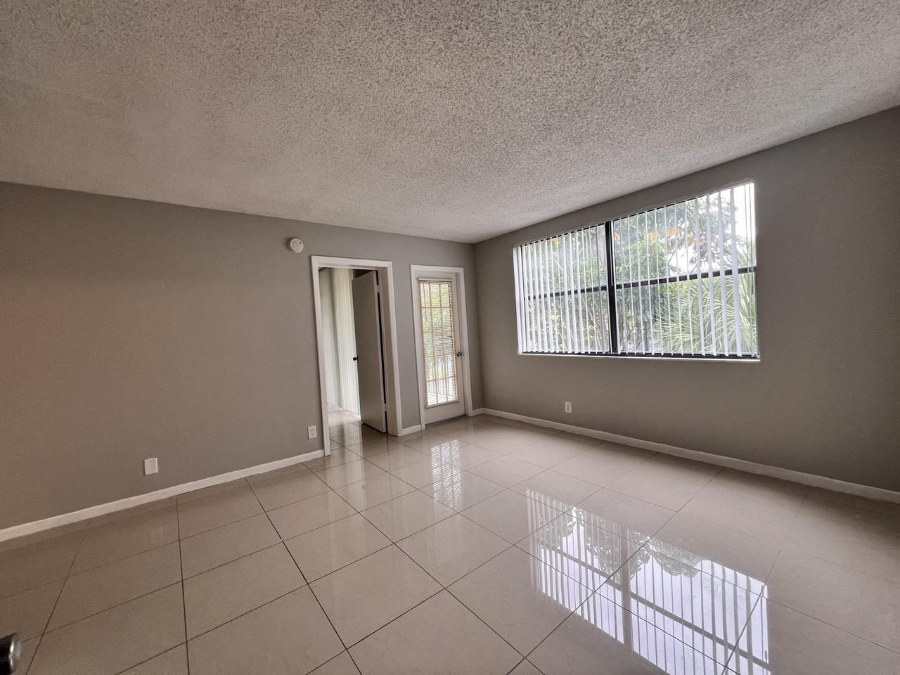 700 Executive Center Dr #211 - Photo 3 of 18