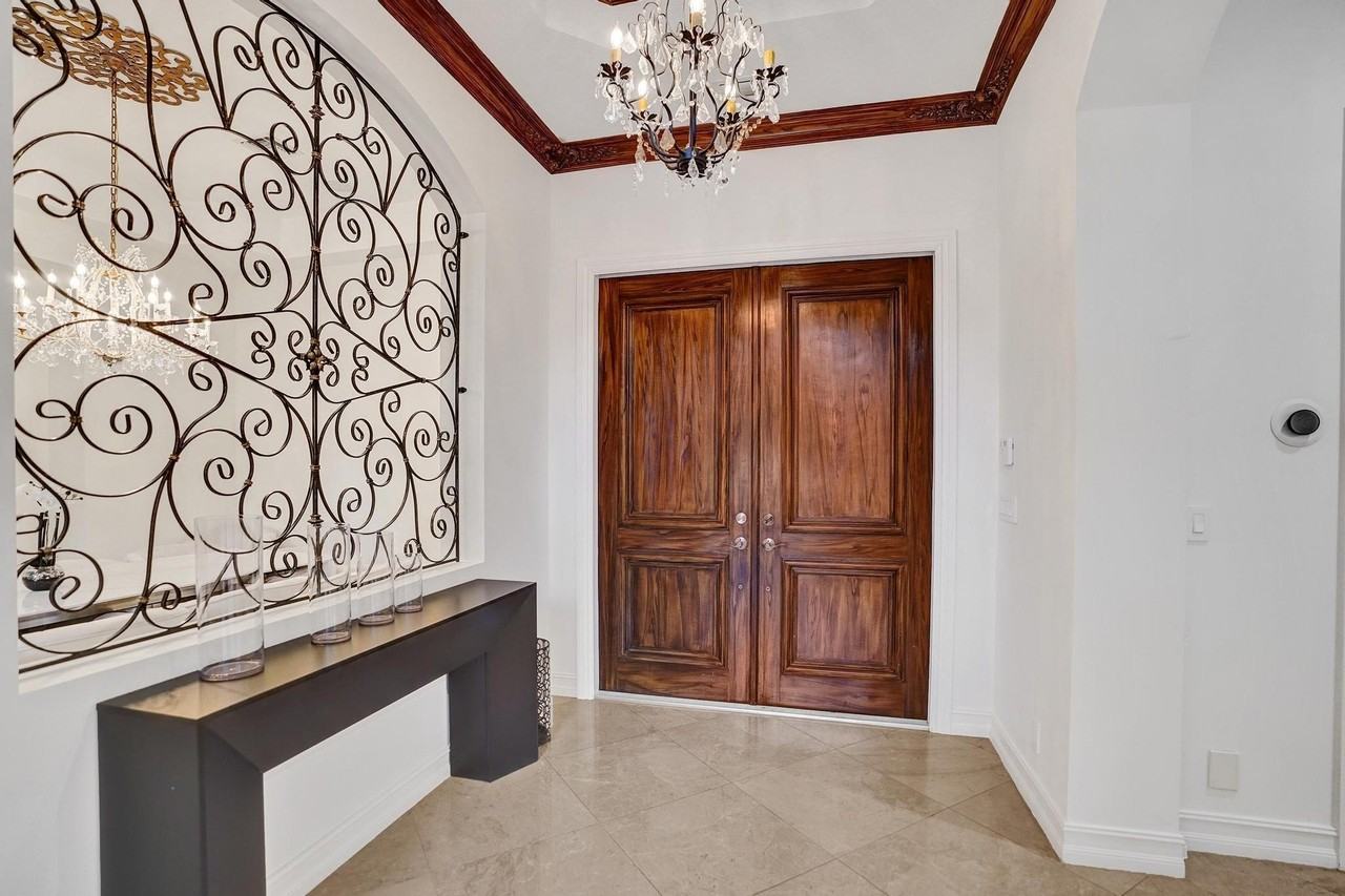 17682 Middlebrook Way - Photo 4 of 50