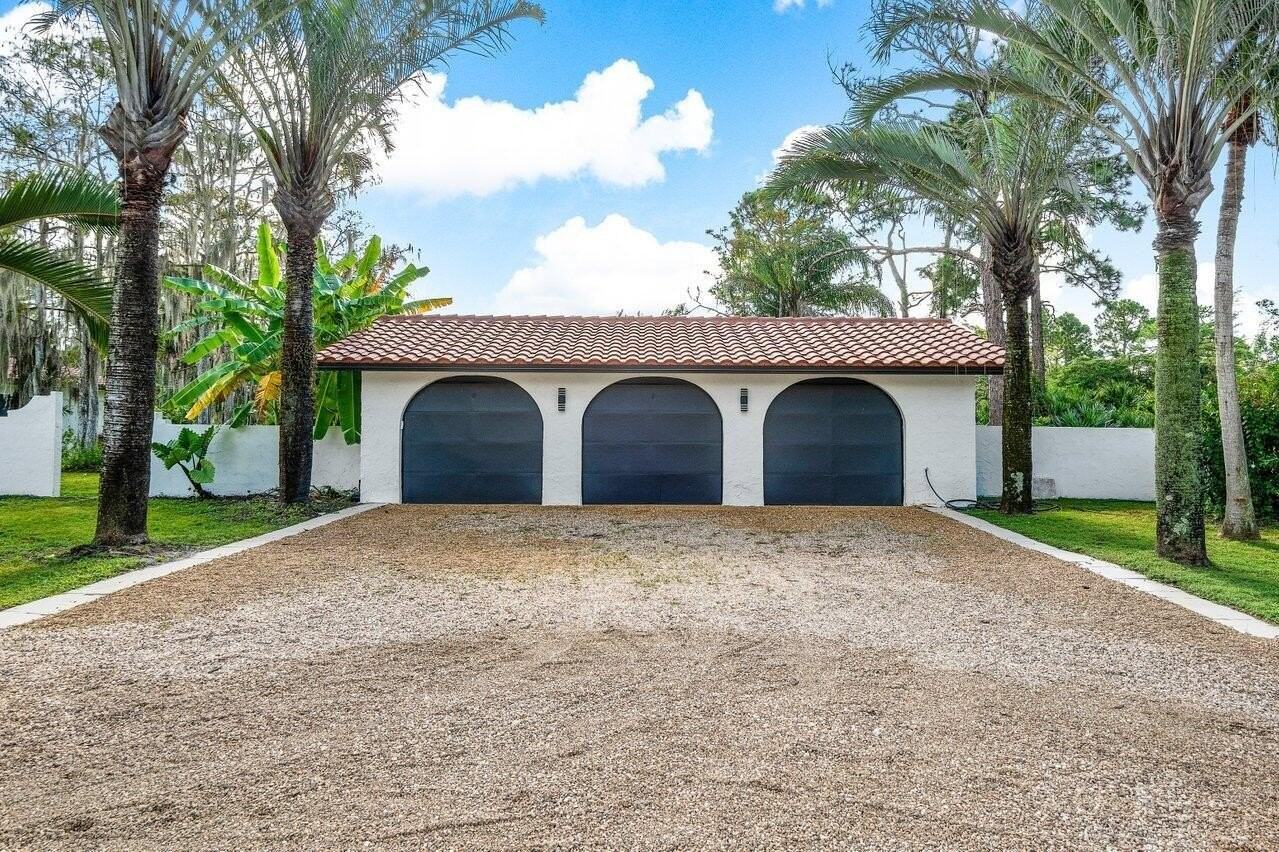 13619 Deer Creek Dr - Photo 3 of 48