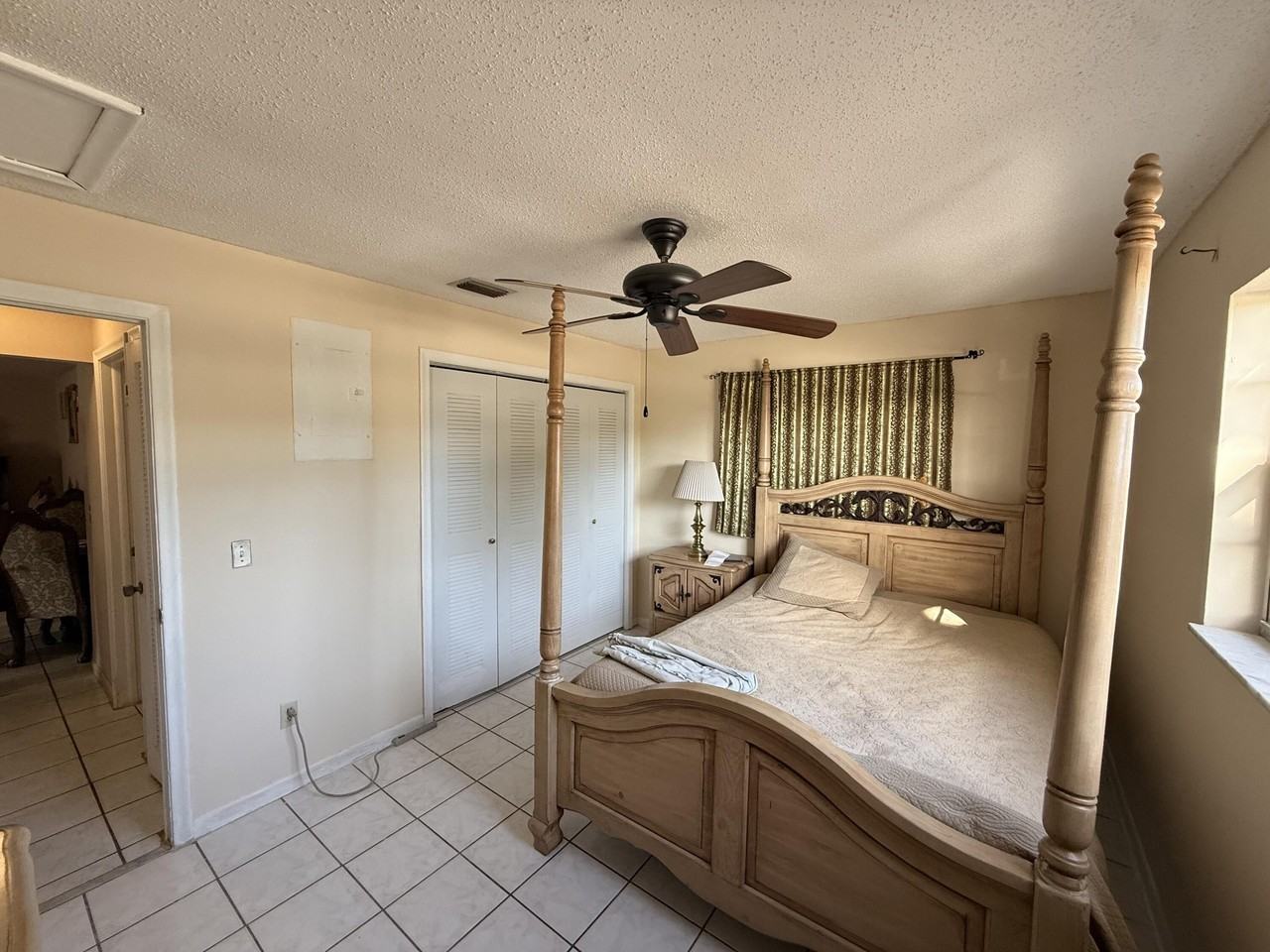 361 Walker Ave - Photo 5 of 8