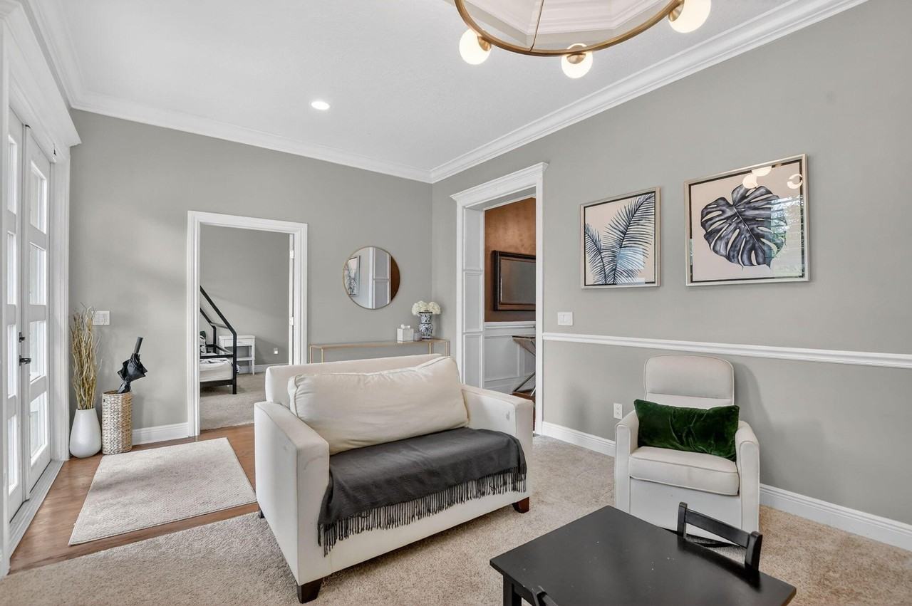 11 Lake Eden Dr - Photo 7 of 50