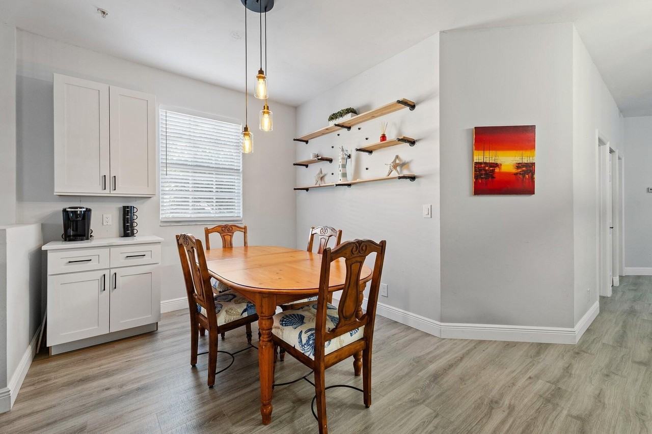 113 Lighthouse Cir #H - Photo 7 of 37