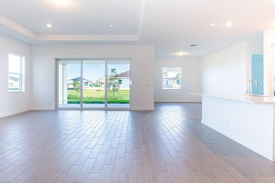 1132 Haywagon Trl - Photo 5 of 38