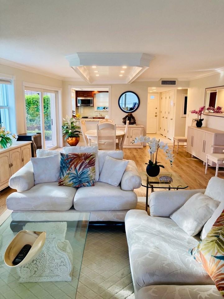 60 Yacht Club Dr #101 - Photo 7 of 20