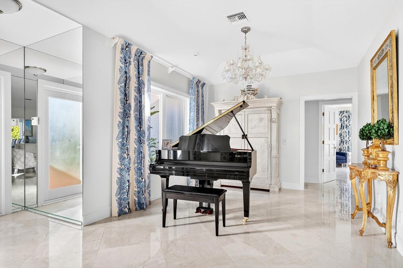 107 E Inlet Dr - Photo 7 of 50