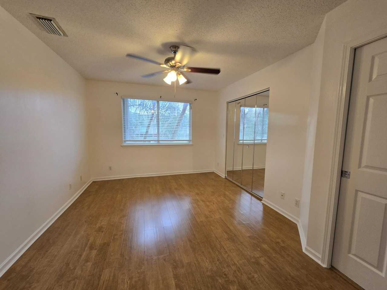 6950 Blacksmith Way - Photo 4 of 7