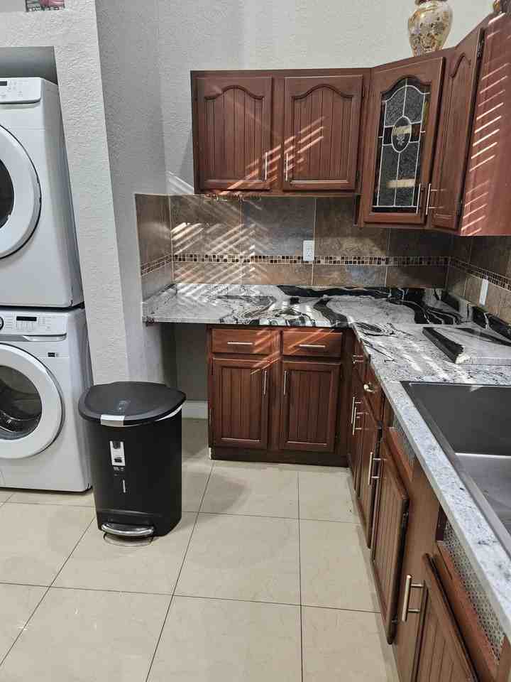 11334 81st Ct N - Photo 5 of 17