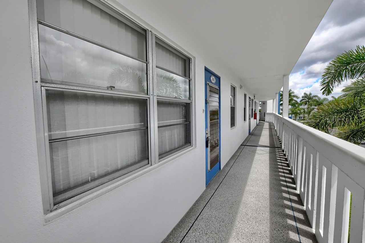 3069 Exeter D #3069 - Photo 3 of 48