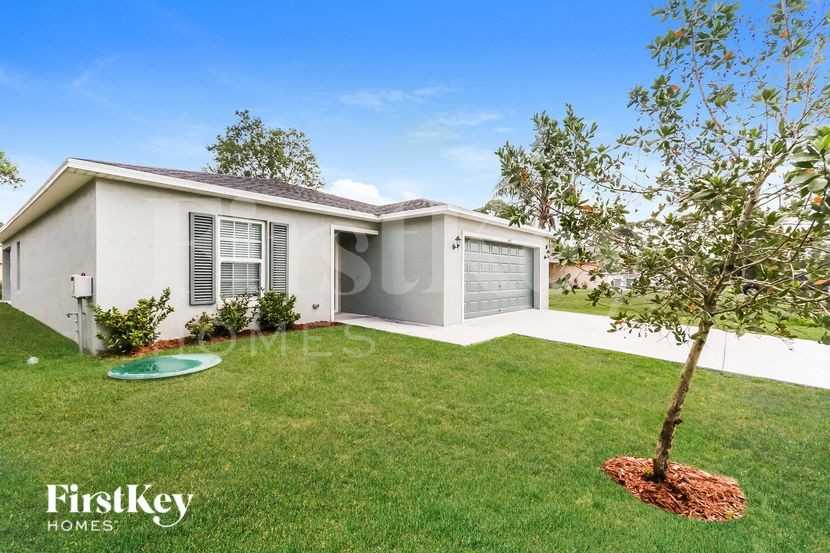 1549 Sw Fresno Rd - Photo 2 of 15