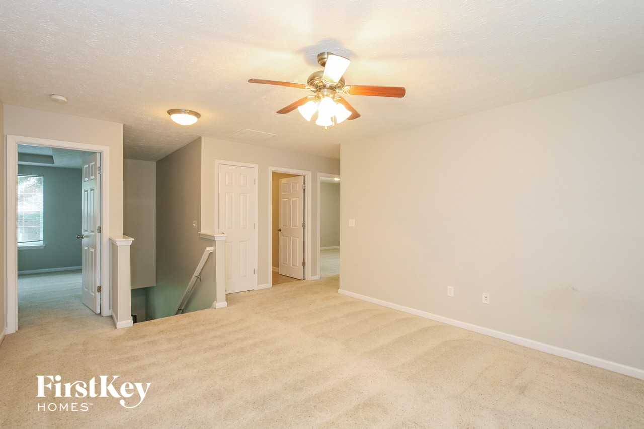 13858 Ellsworth Ln - Photo 7 of 15