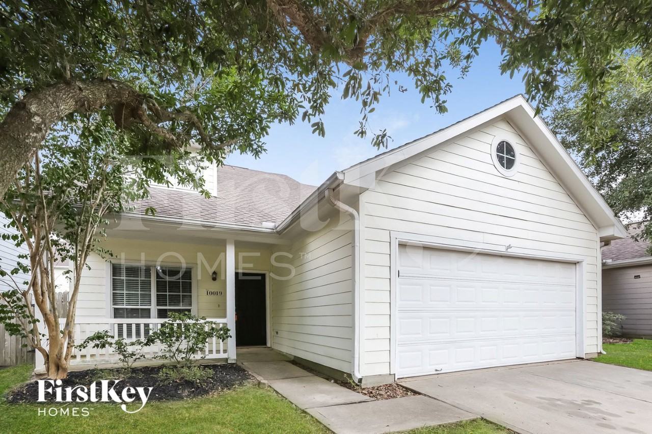 10019 Sweetnectar Ln - Photo 2 of 15