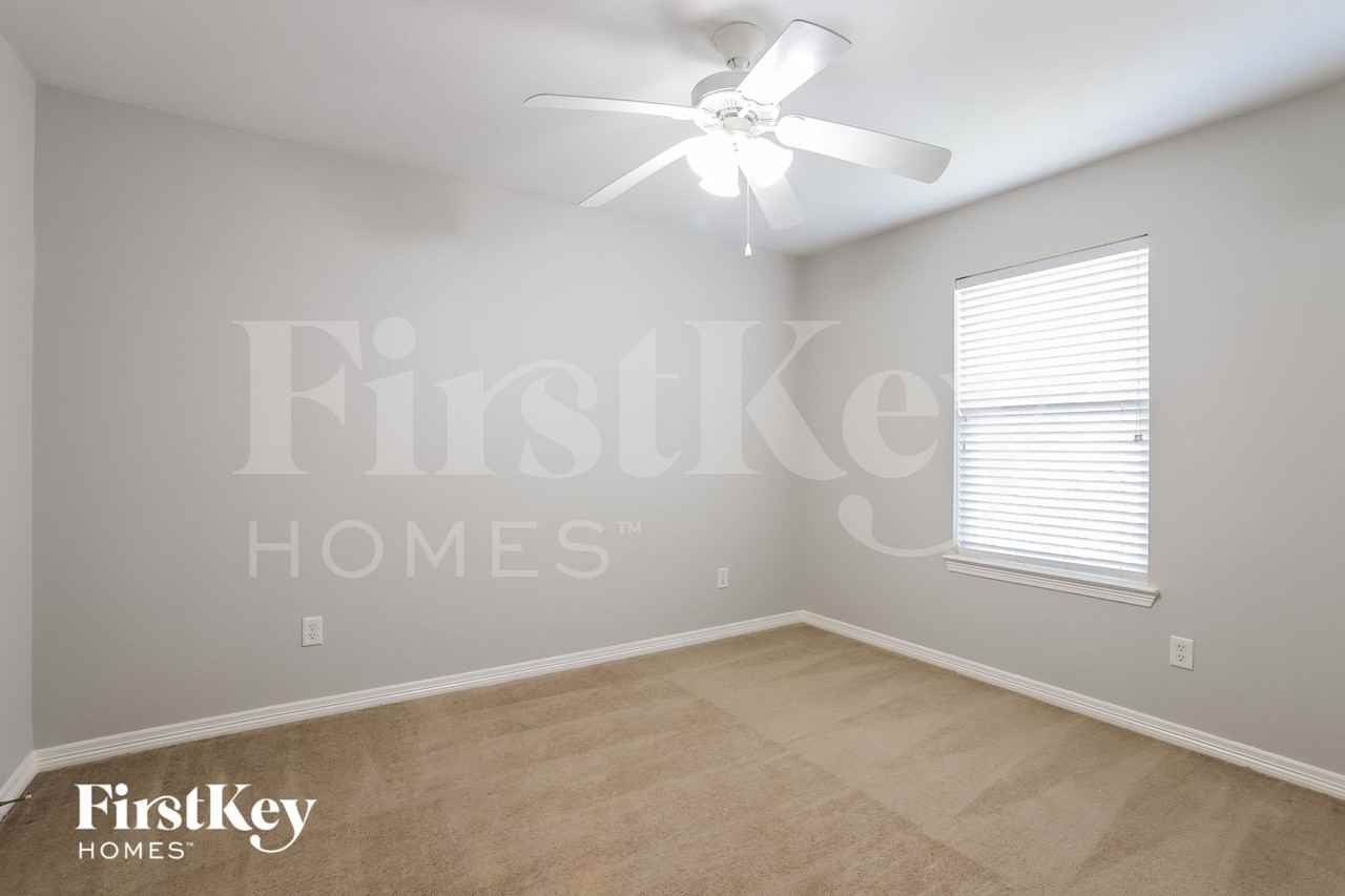 10019 Sweetnectar Ln - Photo 6 of 15