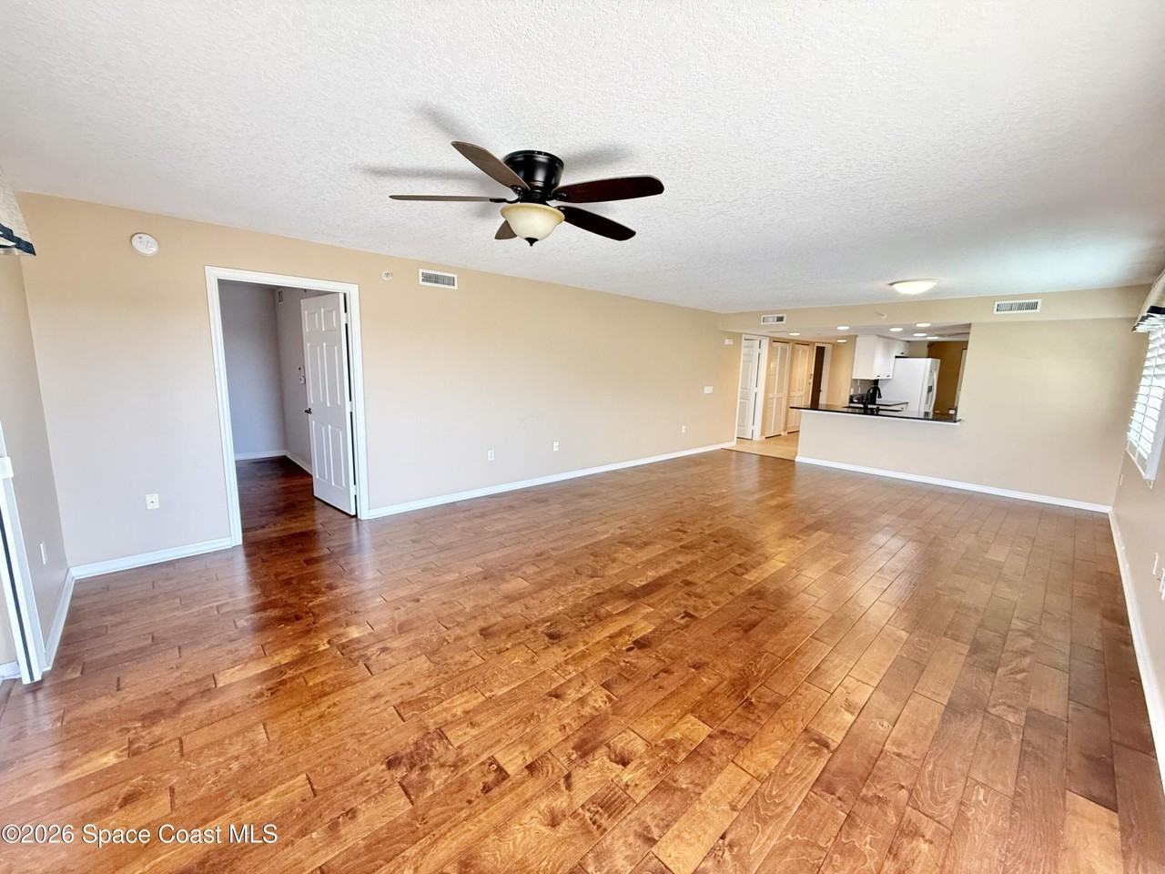 8891 Lake Dr Apt 301 #301 - Photo 7 of 50