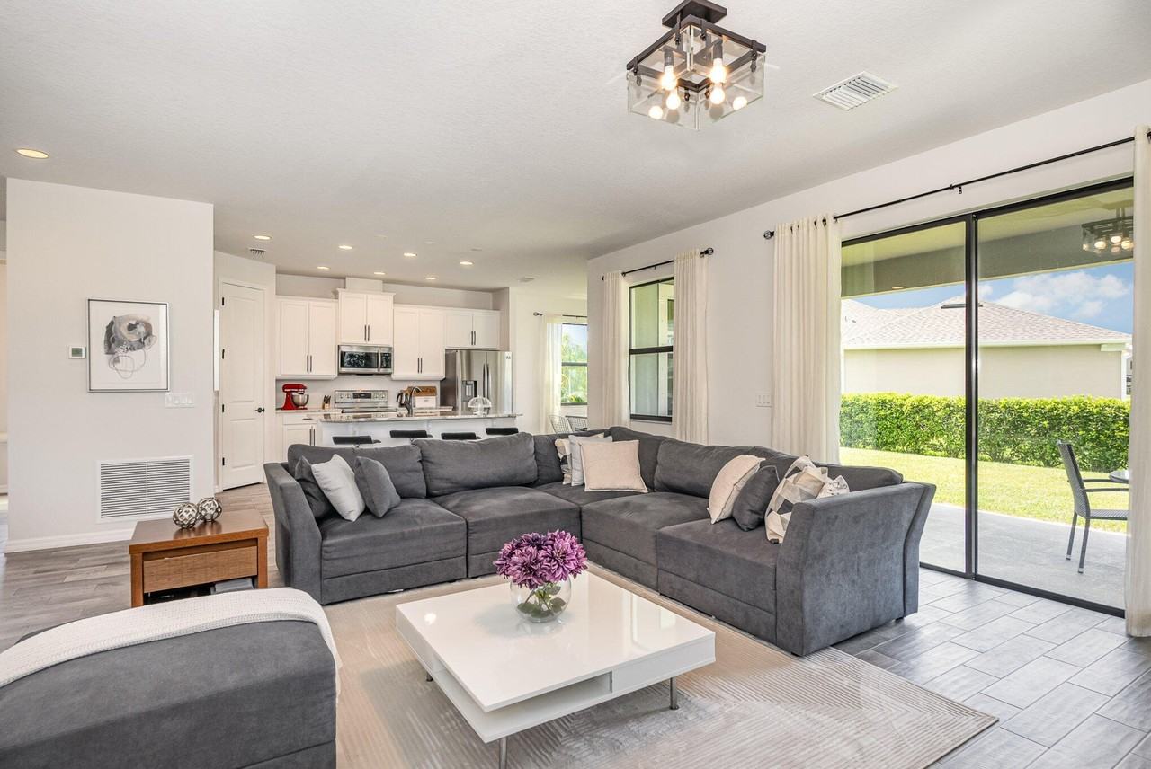 3179 Ribbon Grass Dr - Photo 7 of 50