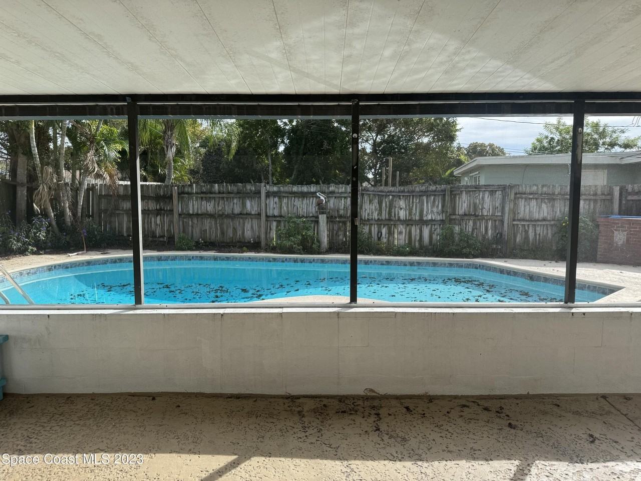 155 Perth Ave - Photo 6 of 29