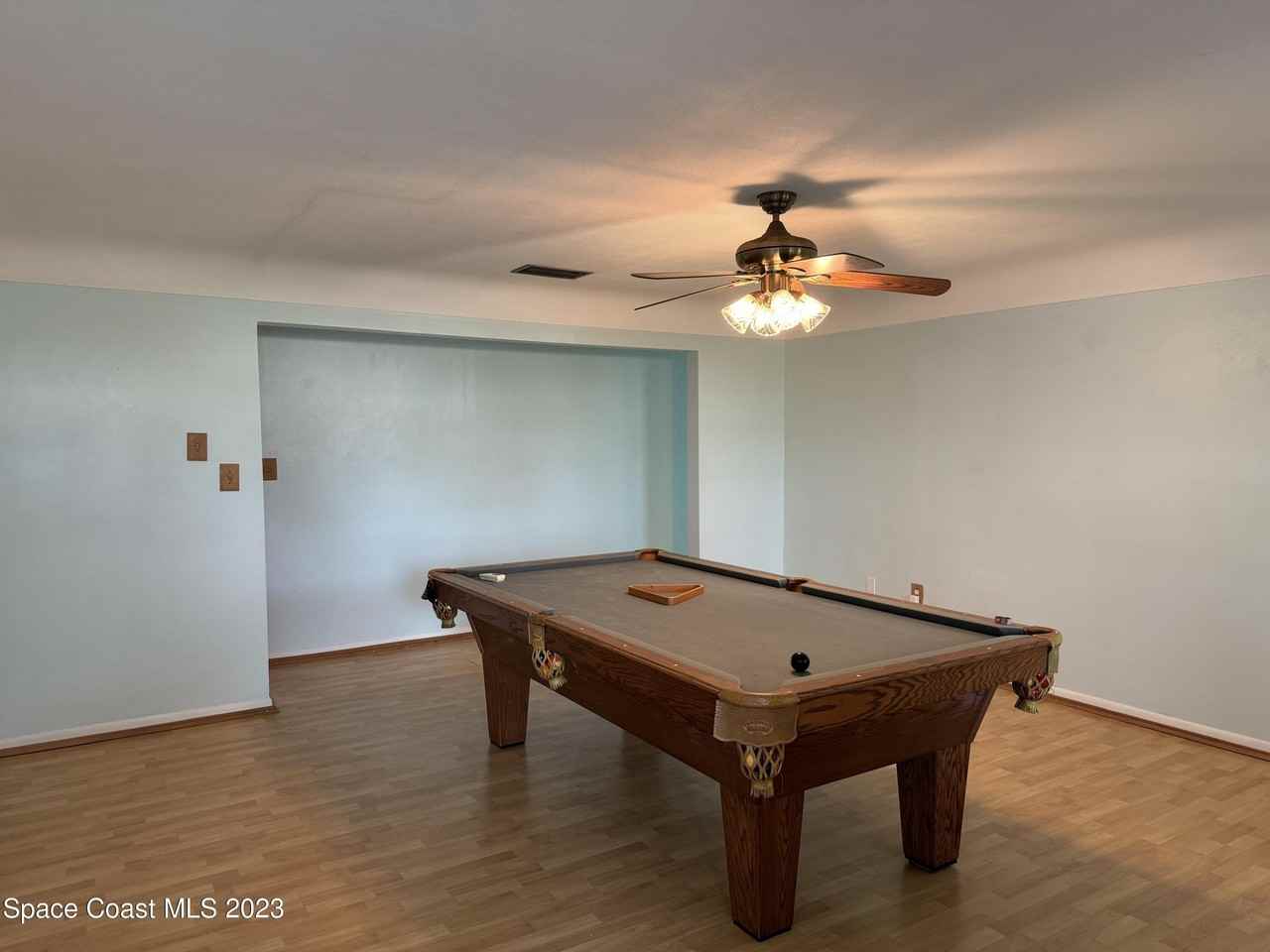 155 Perth Ave - Photo 7 of 29