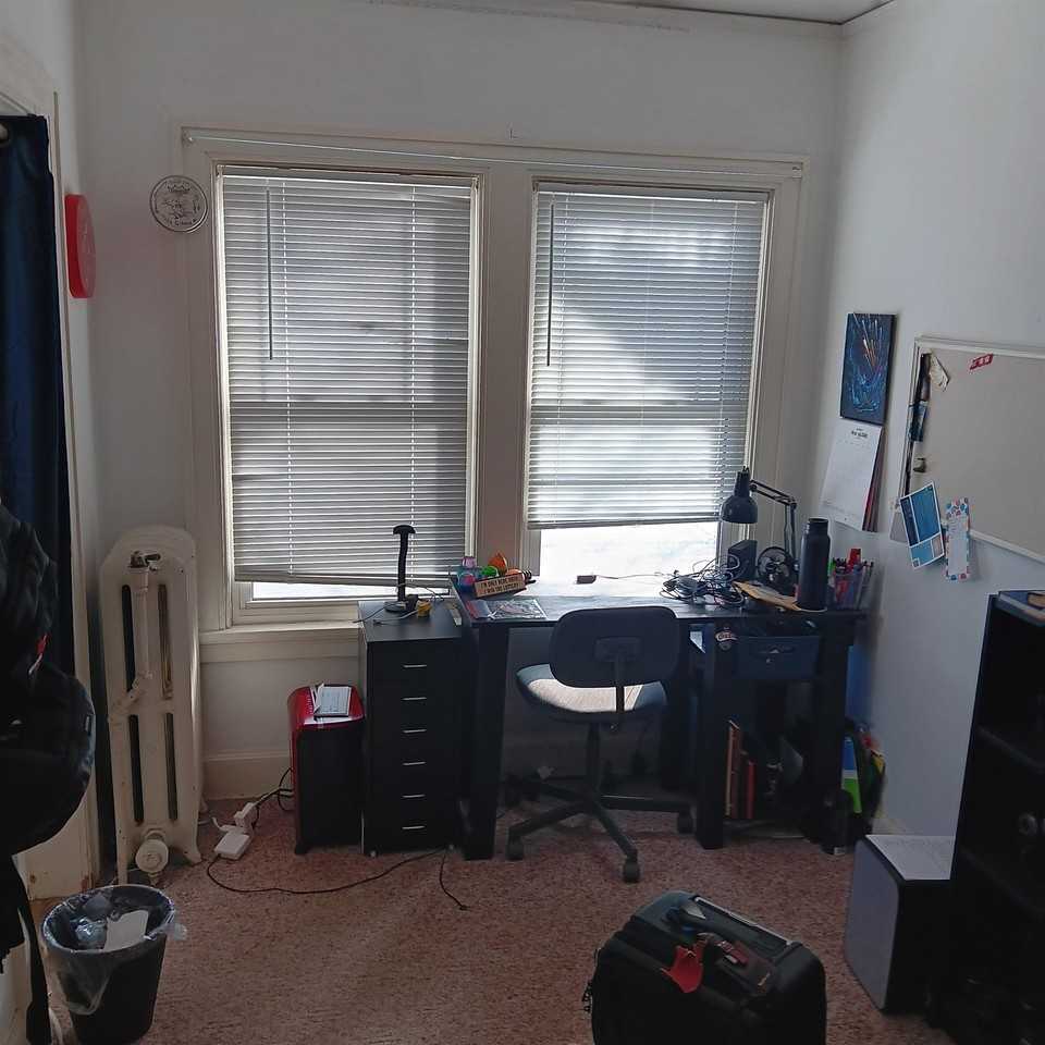 1728 Regent St - Photo 3 of 9