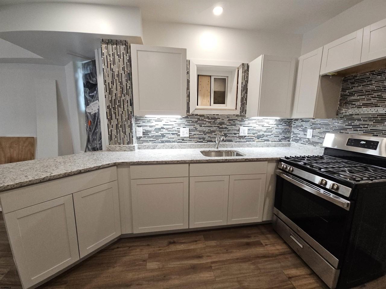 902 Keener Ave - Photo 7 of 21