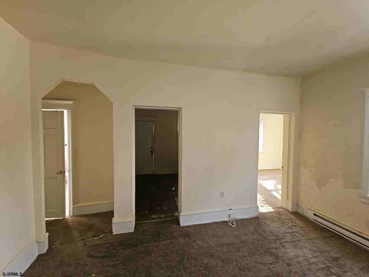 3818 Ventnor Ave - Photo 2 of 17