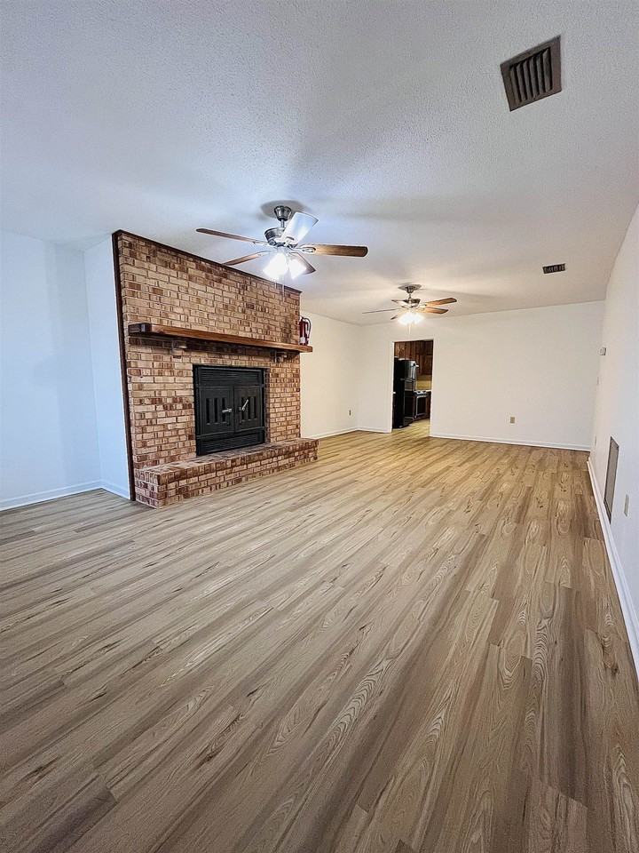 8789 Louvinia Way - Photo 3 of 13