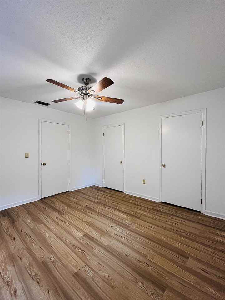 8789 Louvinia Way - Photo 7 of 13