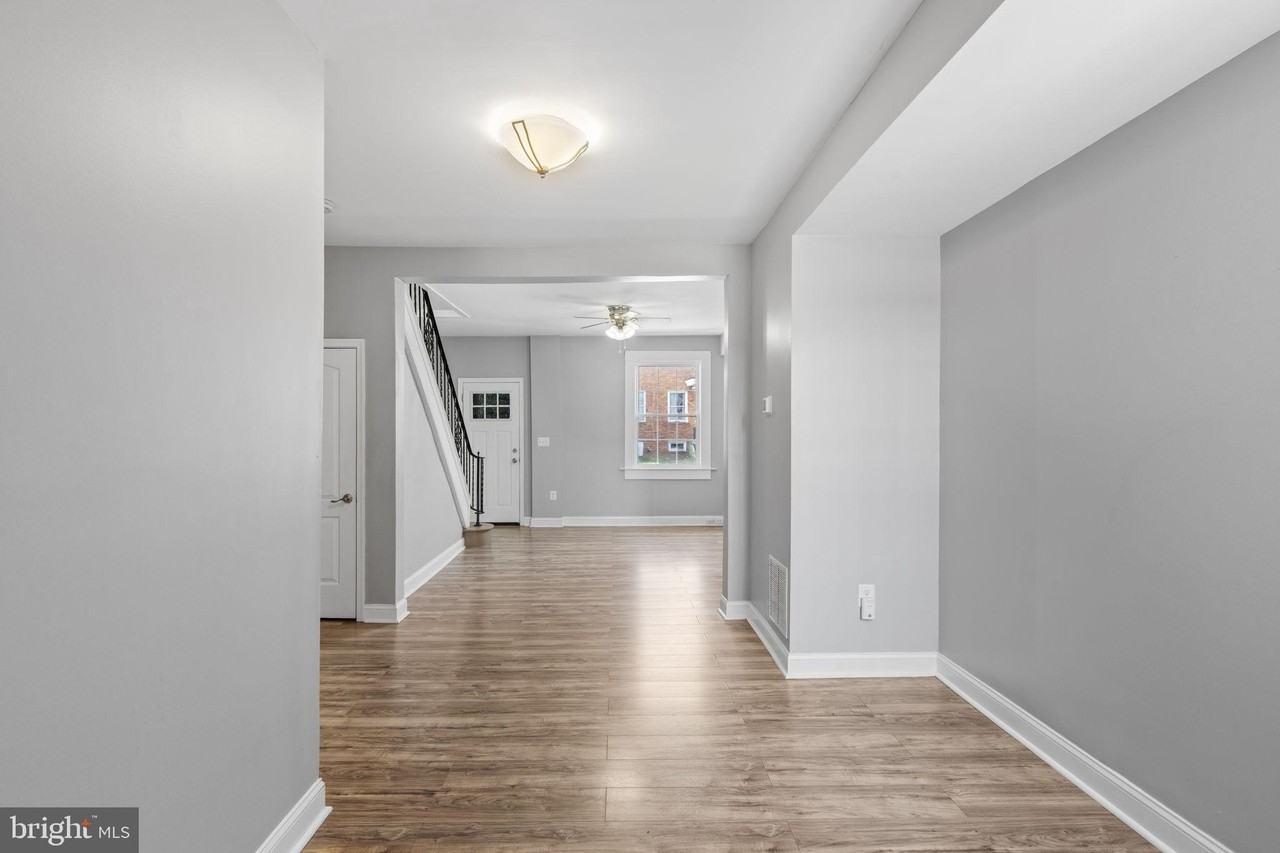 625 Savage St - Photo 3 of 26