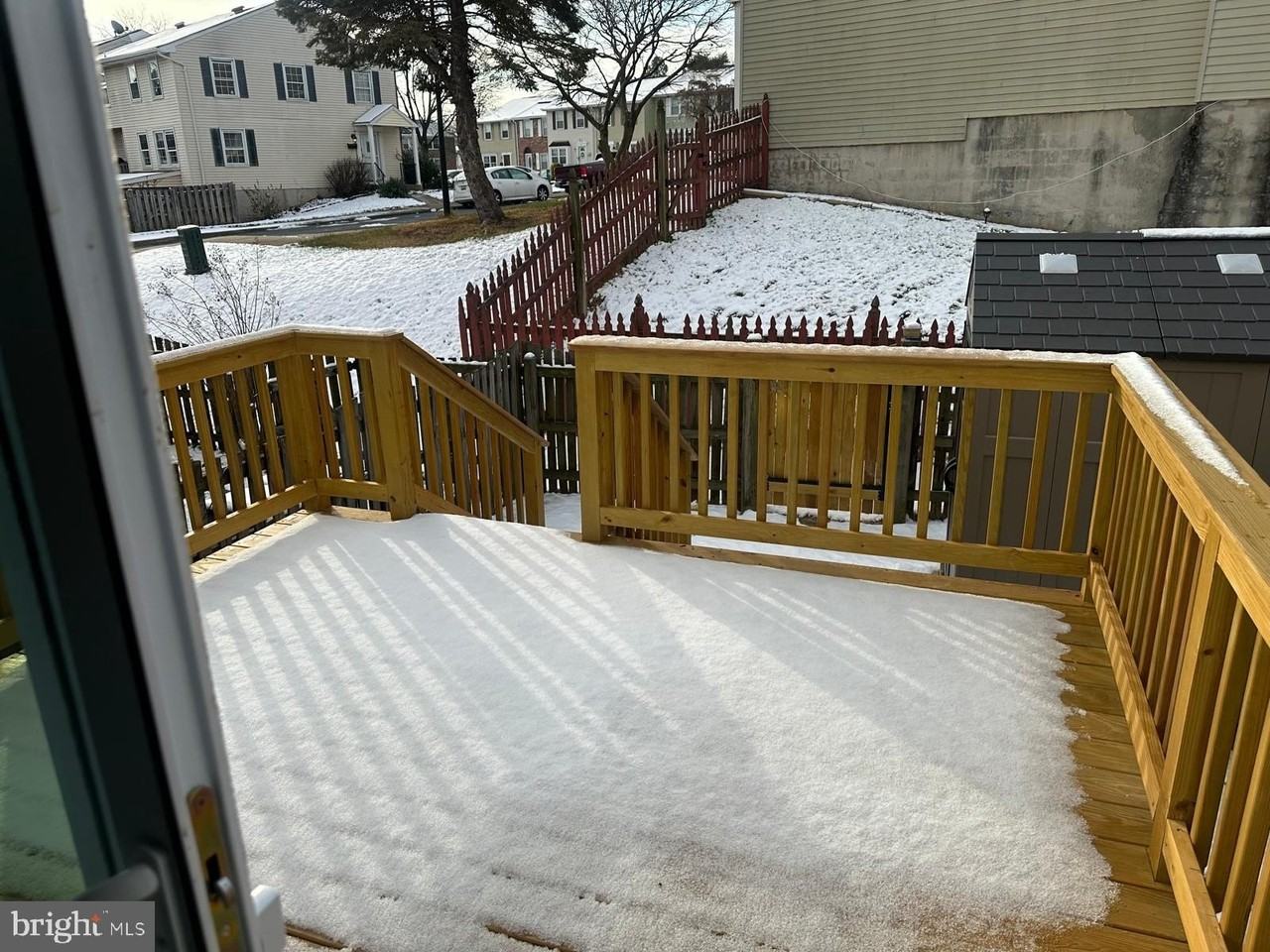 5363 King Arthur Cir - Photo 6 of 23