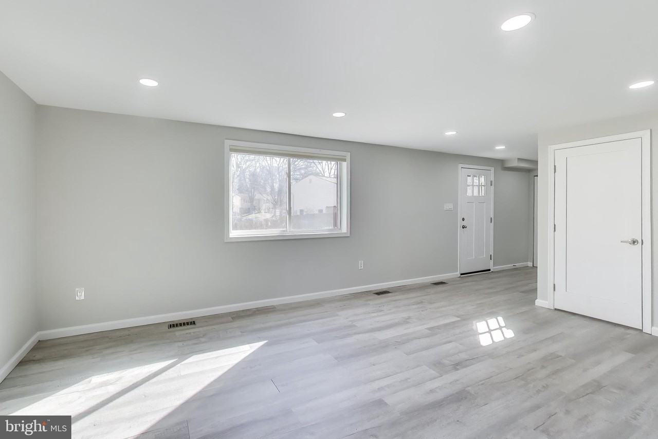 18948 Quail Valley Blvd - Photo 7 of 44