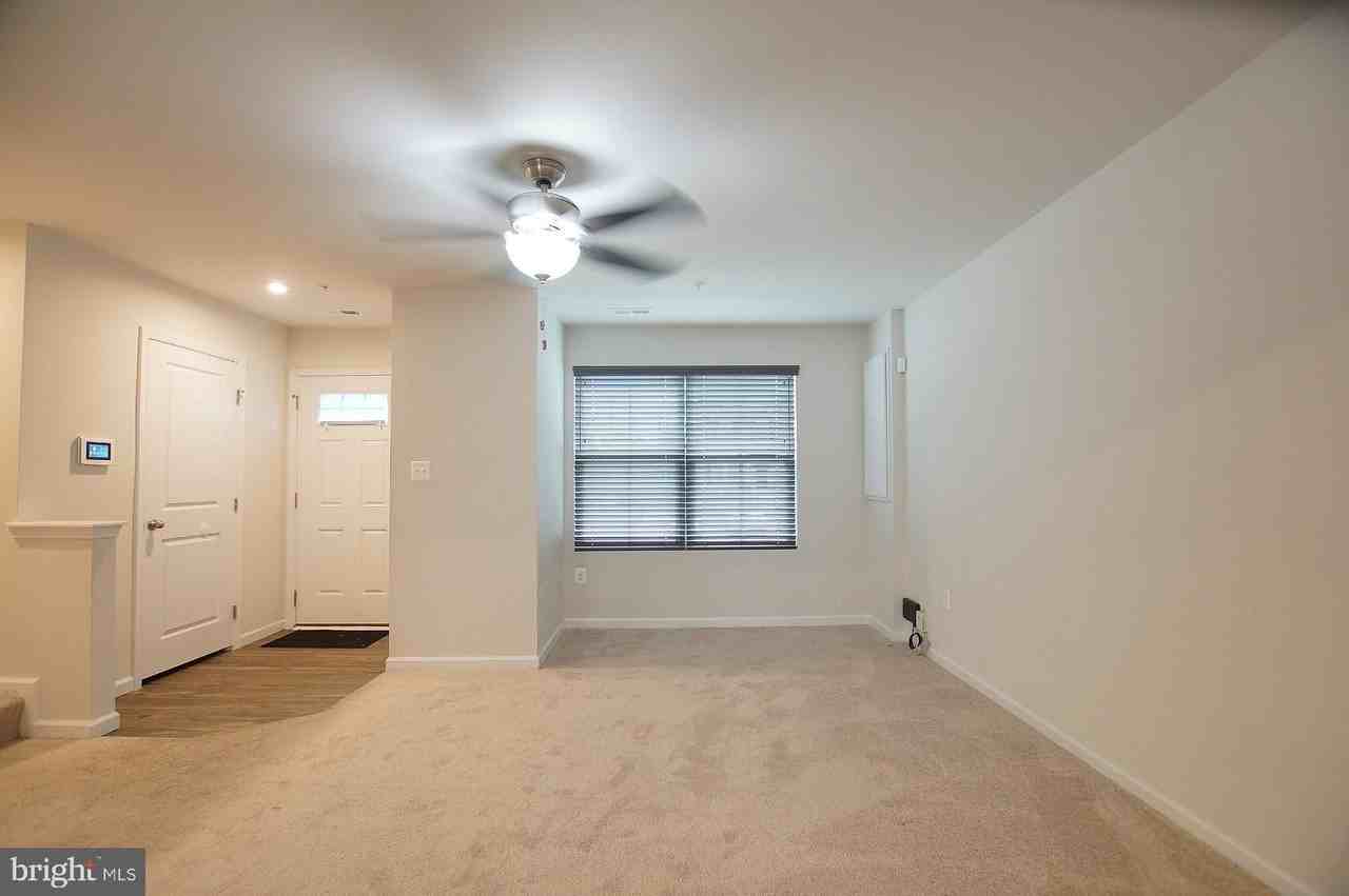 21835 Primrose Willow Ln Unit A #A - Photo 4 of 27