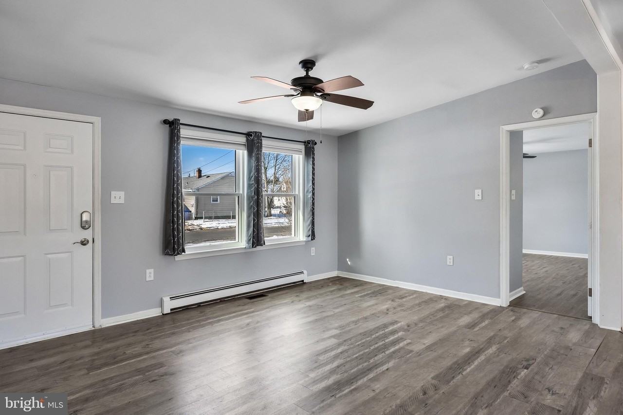 511 Madison Ave - Photo 2 of 30