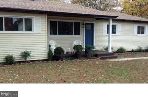 featured image of 17 5th Ave