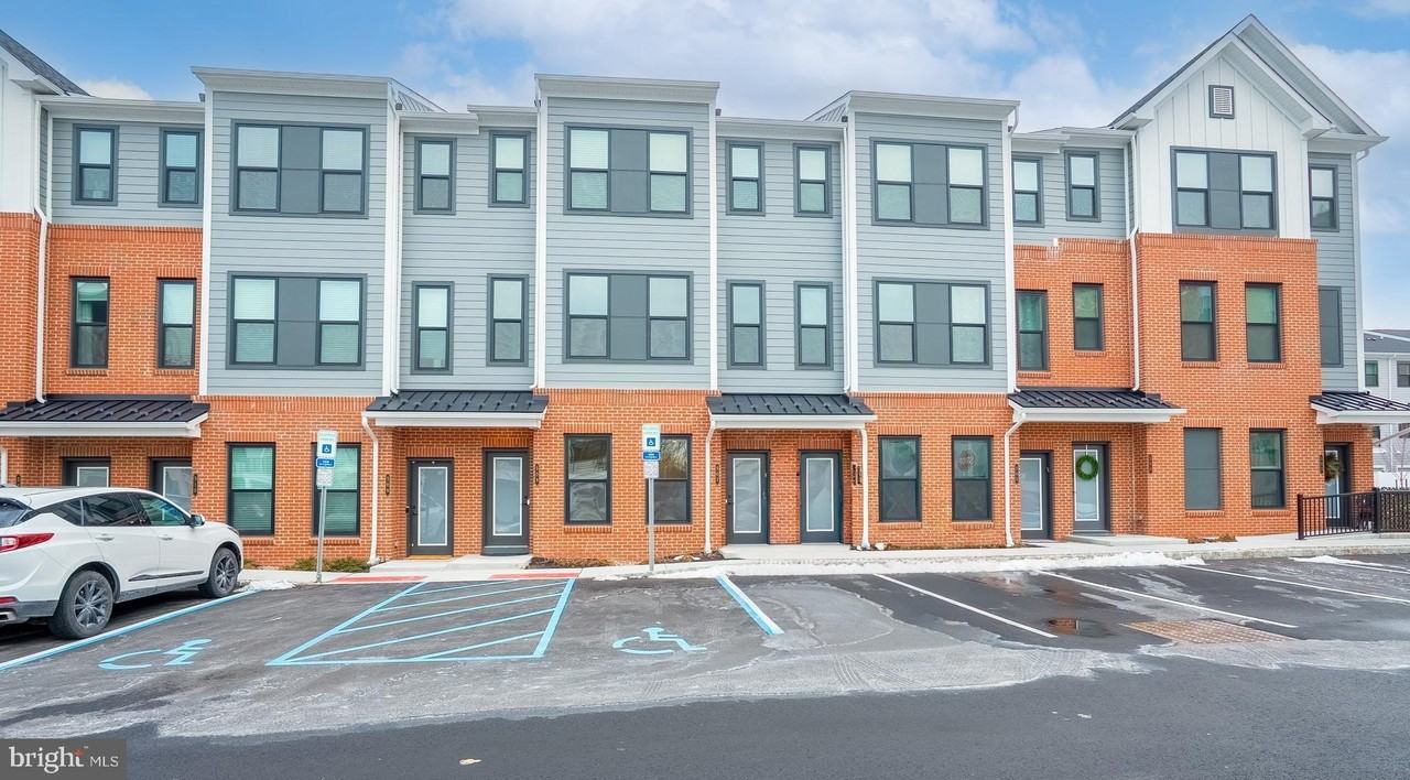 507 Reading Ct - Photo 3 of 30