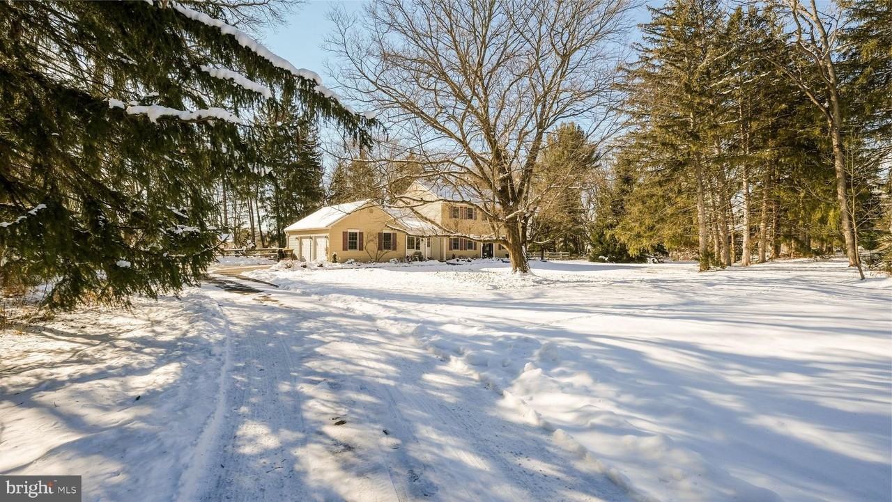 154 Ash Way - Photo 3 of 36