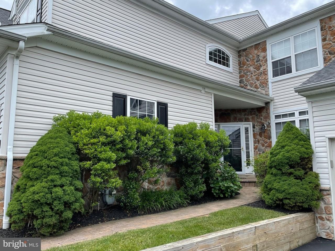 821 Hinchley Run - Photo 2 of 28