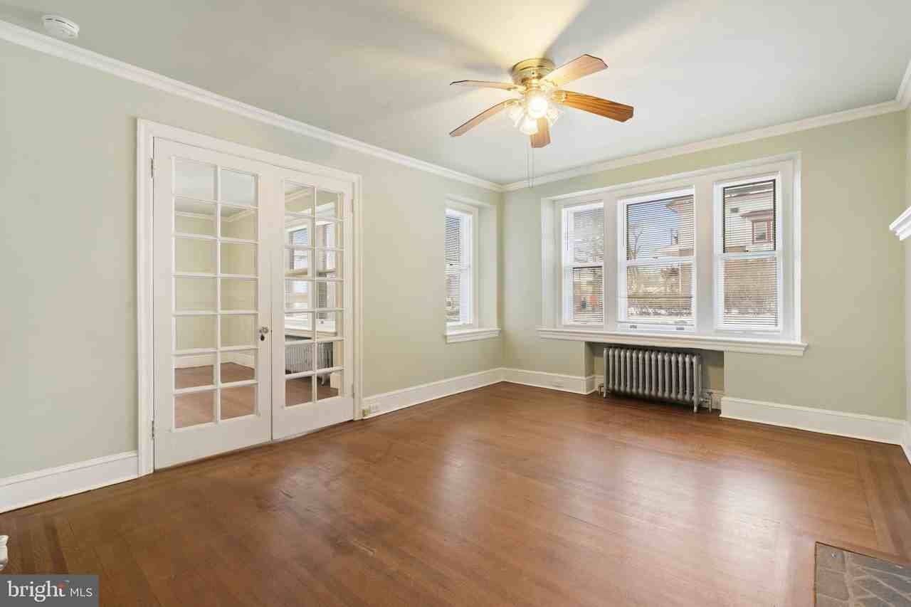 112 E Township Line Rd - Photo 5 of 26