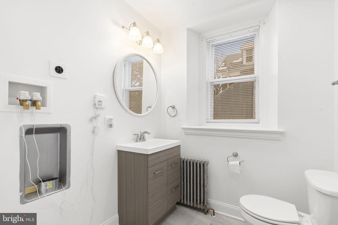 112 E Township Line Rd - Photo 6 of 26