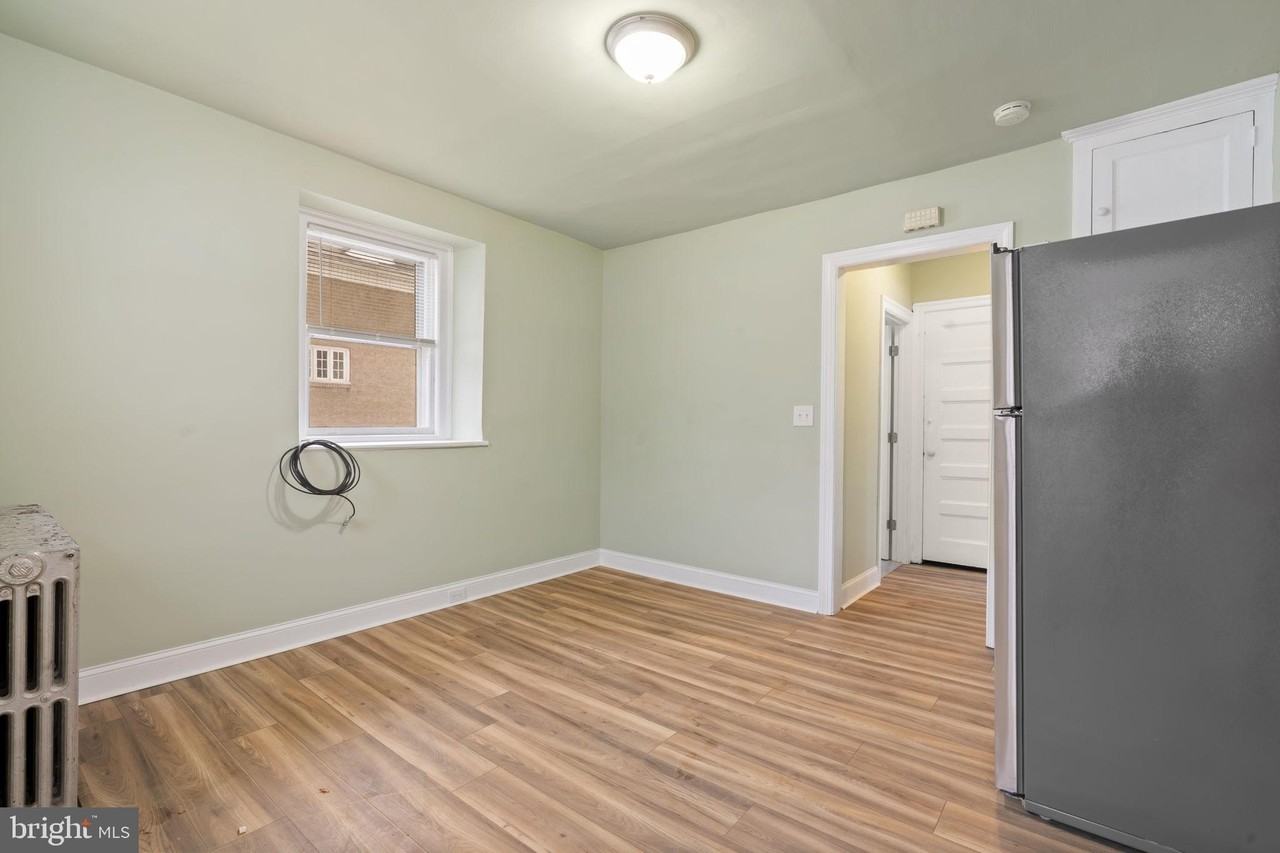 112 E Township Line Rd - Photo 7 of 26