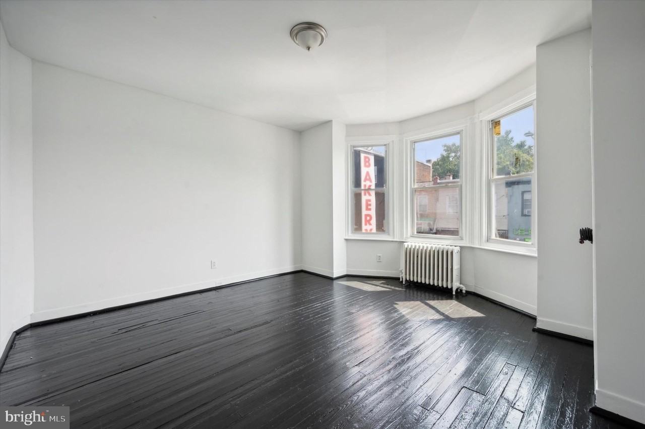 2914 N 22nd St - Photo 2 of 16