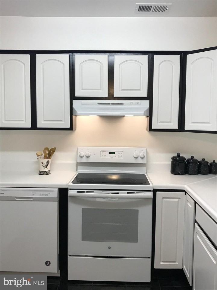 119 Cameron St - Photo 3 of 6