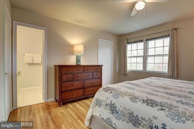 3898 University Dr - Photo 4 of 24