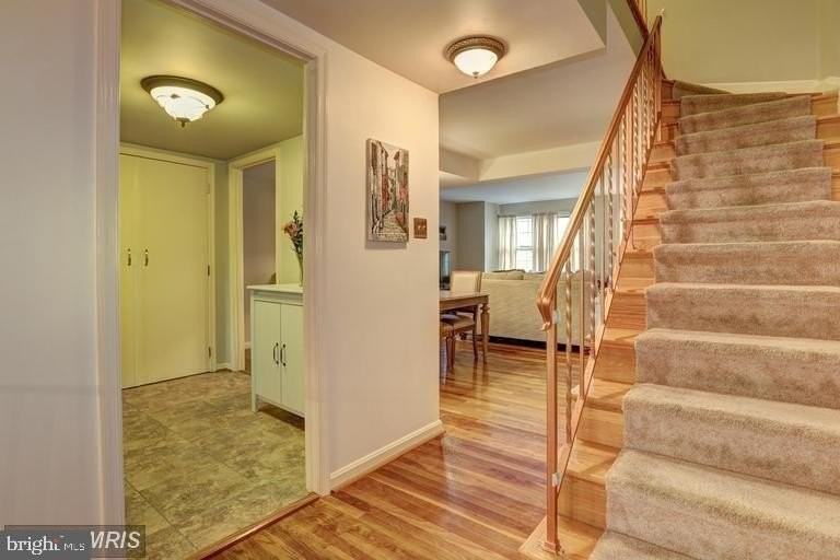 3898 University Dr - Photo 6 of 24