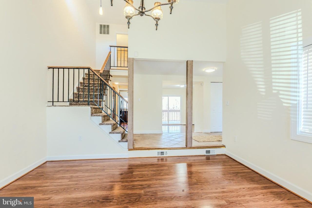 13373 Hungerford Pl - Photo 5 of 50