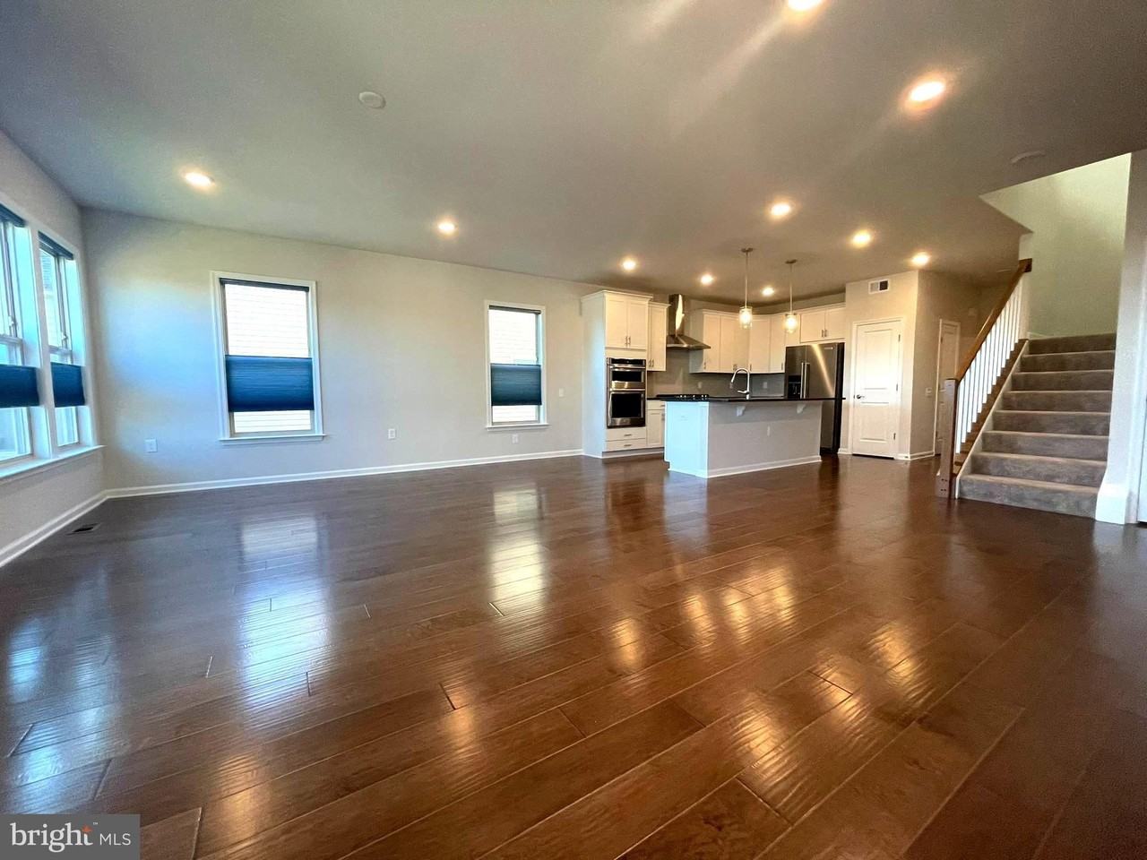 46411 Whitetop Dr - Photo 4 of 25