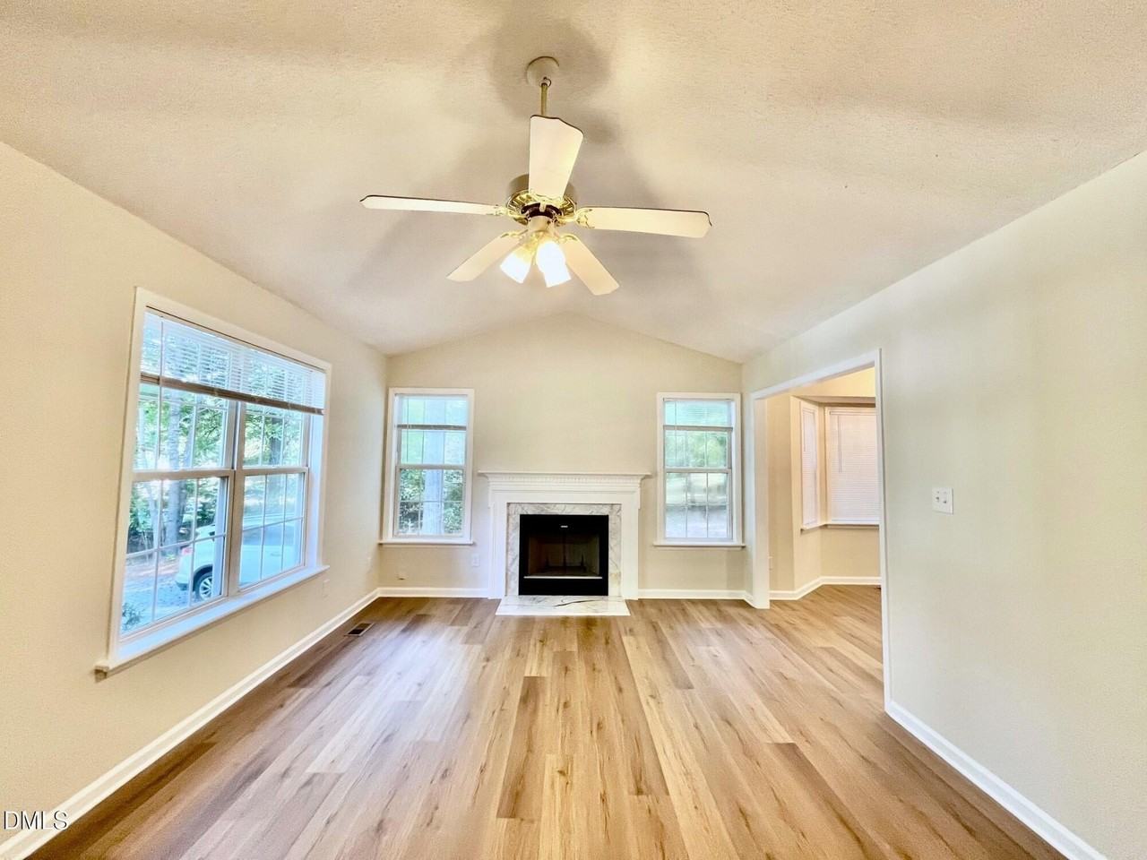 5413 Passenger Pl - Photo 4 of 16