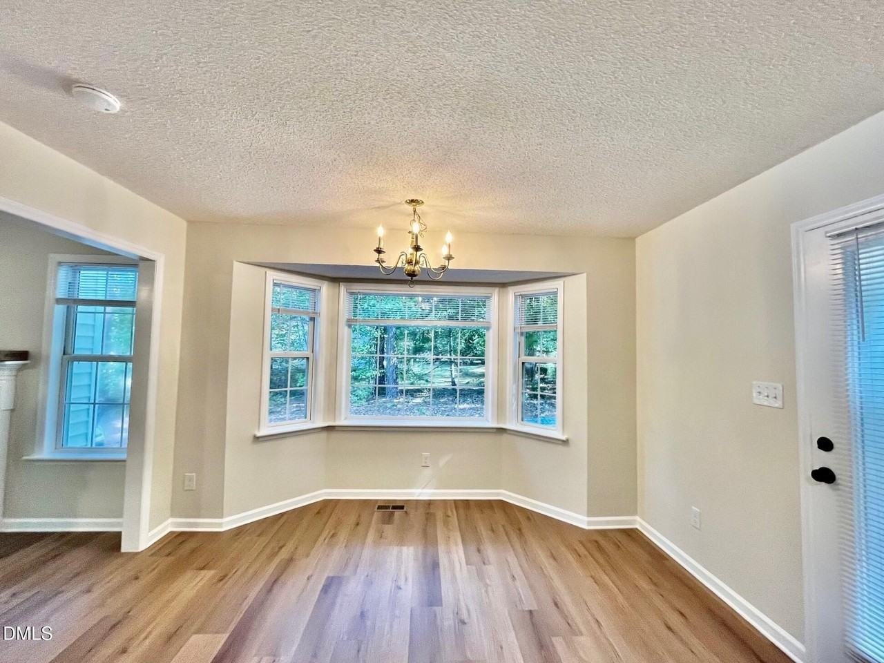 5413 Passenger Pl - Photo 7 of 16